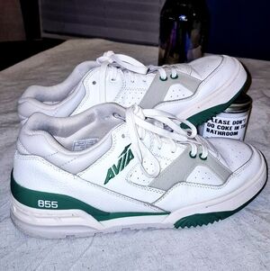 Avia Classic White and Green Athletic Shoes